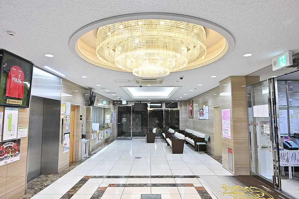 三愛病院 外来ロビー